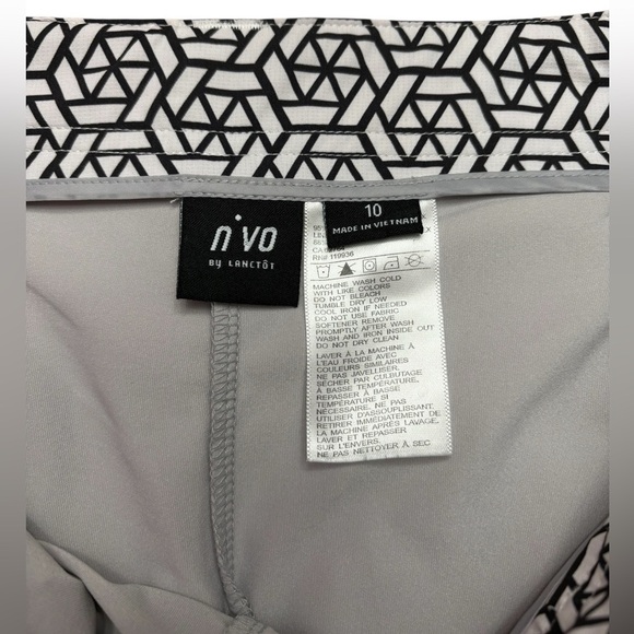 NEW, NIVO by Lanctôt, Geometric Print Golf Skort, Size 10,Black & White 🏌️♀️ - Picture 4 of 10